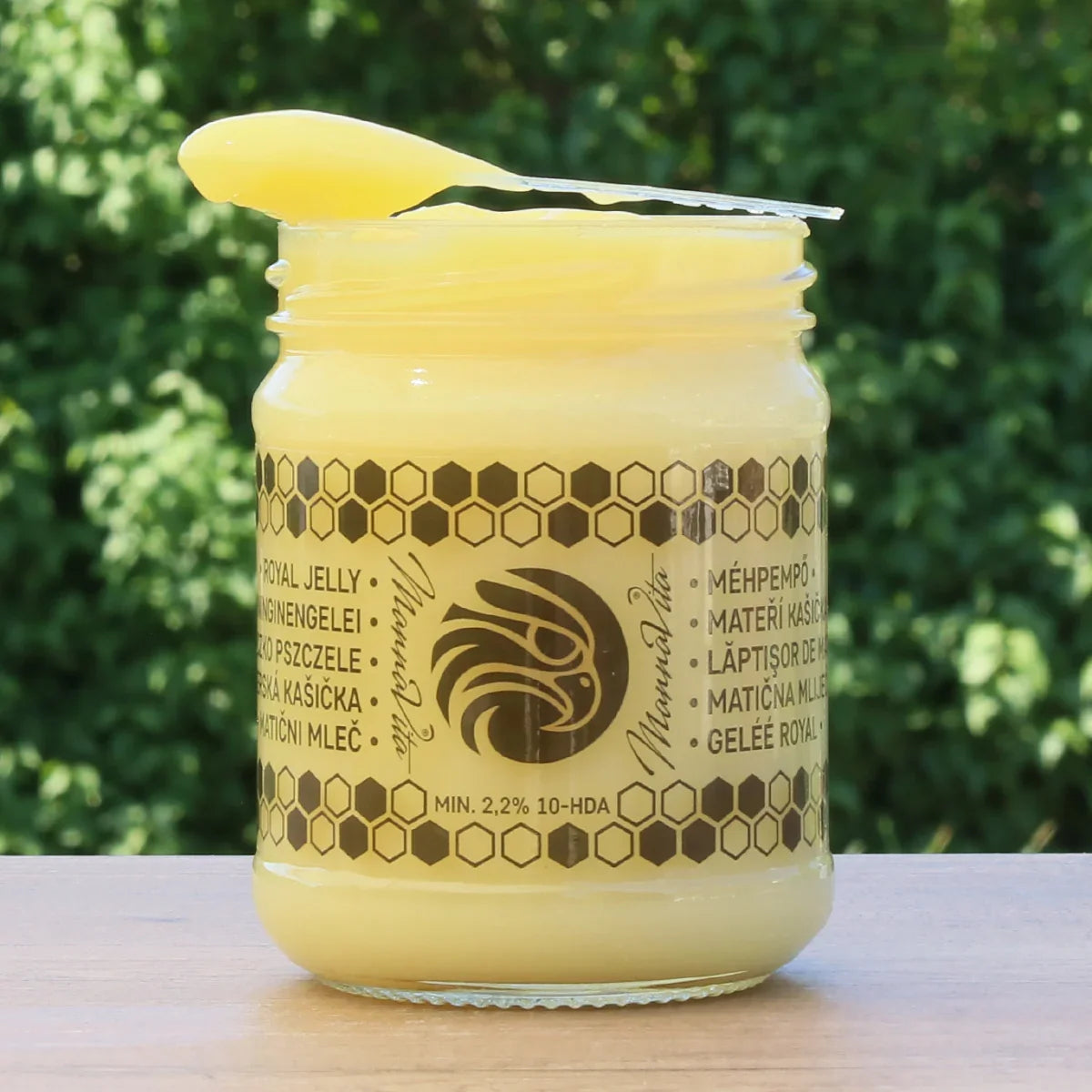 Mannavita fresh pure royal jelly • 2.2% 10-HDA • 225g - Mannavita