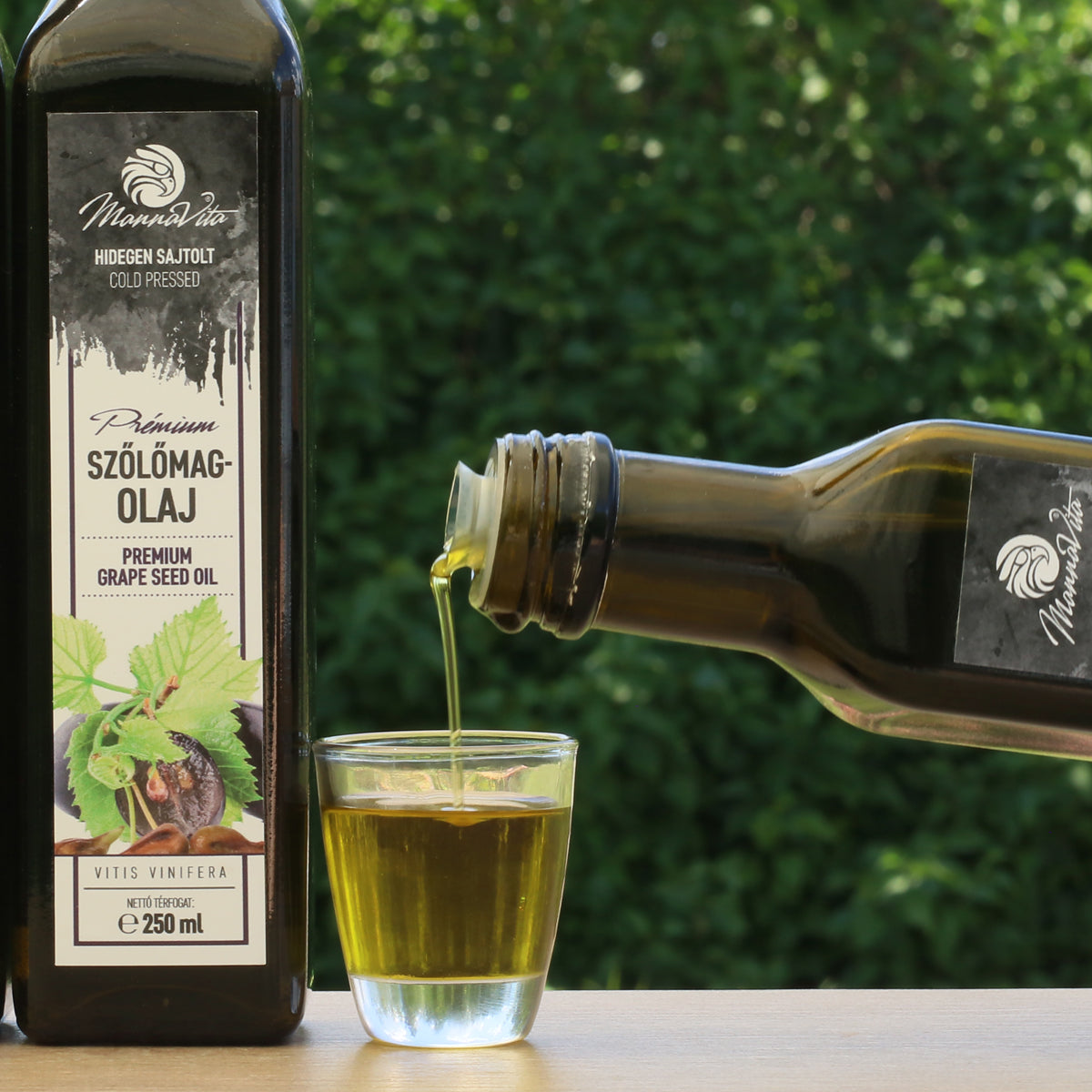 Mannavita ungersk kallpressad druvkärnolja • 250 ml